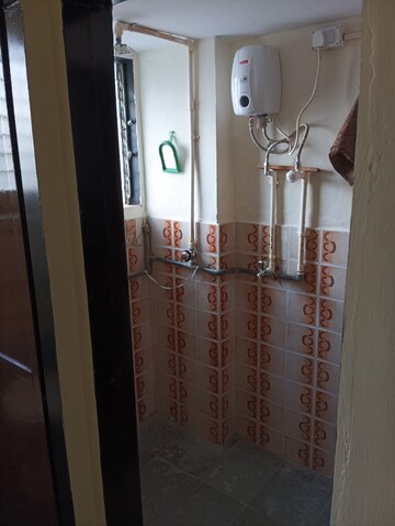 Bathroom in 1 BHK Apartment at Nirman Vihar, Jogeshwari East – for Rent