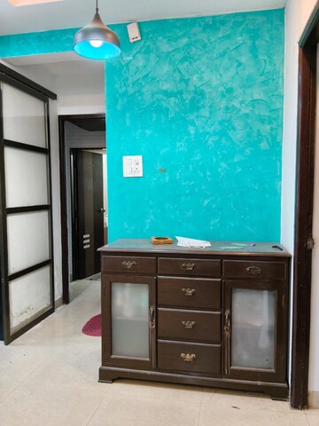 Furnished Amenities in 2 BHK Apartment at Pradnya Apartment Vakola, Vakola – for Rent