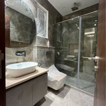 Bathroom in 3 BHK Builder Floor at Malviya Nagar – for Rent
