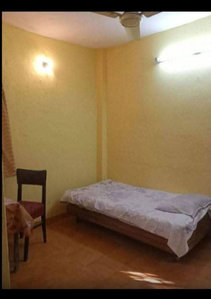 2 BHK Builder Floor For Sale in Lajpat Nagar II