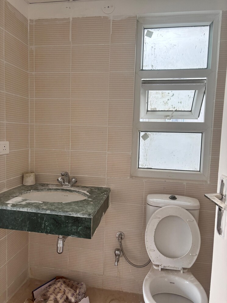 Bathroom, bptp-parkland-pride 3 Bedroom 1103 Sq.Ft. Builder Floor In Sector 77 Faridabad 8489356