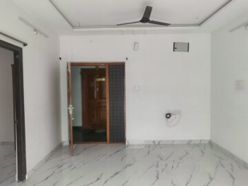 Room in 3 BHK Apartment at Amulya Anand Nagar, Khairatabad – for Rent
