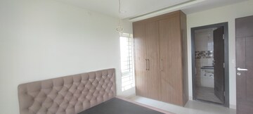 Room in 3 BHK Apartment at Rajapushpa Provincia, Narsingi – for Rent