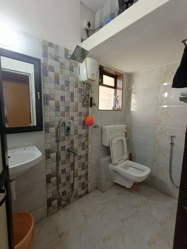 Bathroom, shree-ostwal-orchid-building-no-9-to-12 2 Bedroom 995 Sq.Ft. Apartment In Mira Road Thane 8489509
