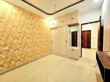 Room in 3 BHK Builder Floor at Peer Mucchalla – for Sale