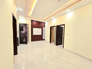 Room in 3 BHK Builder Floor at Peer Mucchalla – for Sale