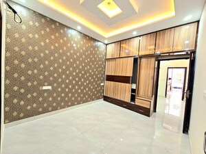 Room in 3 BHK Builder Floor at Peer Mucchalla – for Sale