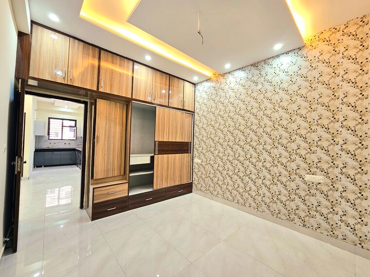Bedroom, peer mucchalla 3 Bedroom 1211 Sq.Ft. Builder Floor In Peer Mucchalla Zirakpur 8489592