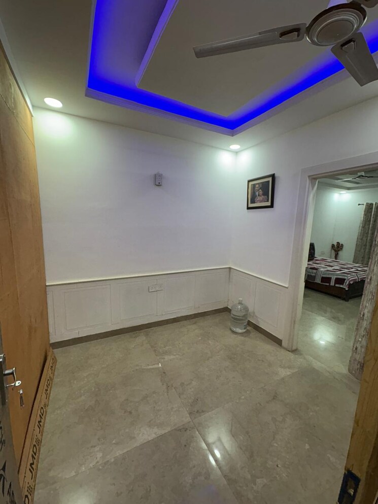 Room, sector 43 3 Bedroom 1400 Sq.Ft. Builder Floor In Sector 43 Faridabad 8489665