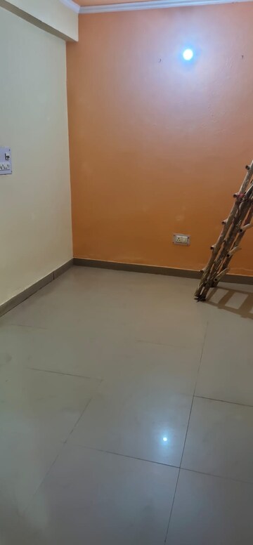 Room in 2 BHK Builder Floor at New Ashok Nagar – for Rent
