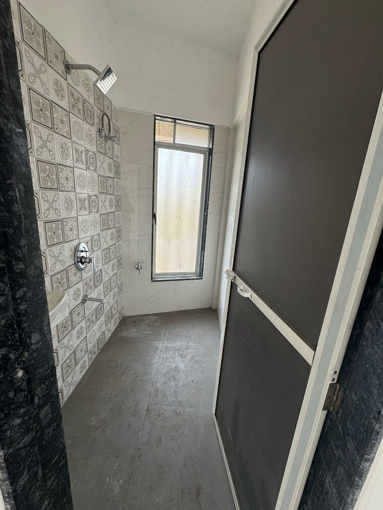 Balcony, thane west 1 Bedroom 395 Sq.Ft. Apartment In Thane West Thane 8489695