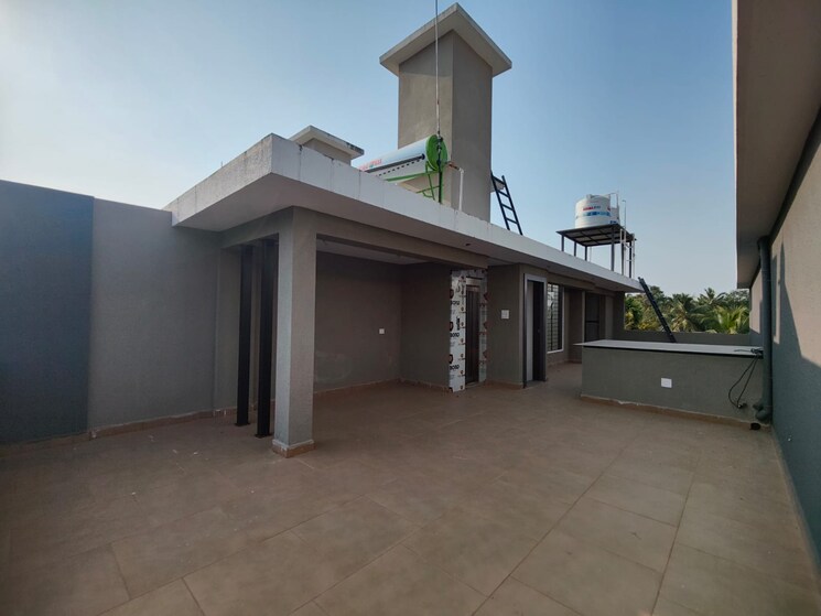 Terrace, vasai west 4 Bedroom 1900 Sq.Ft. Villa In Vasai West Palghar 8489710