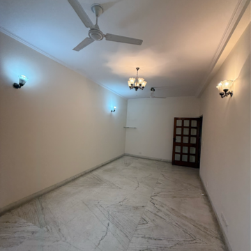 2 BHK Builder Floor For Rent in East Of Kailash