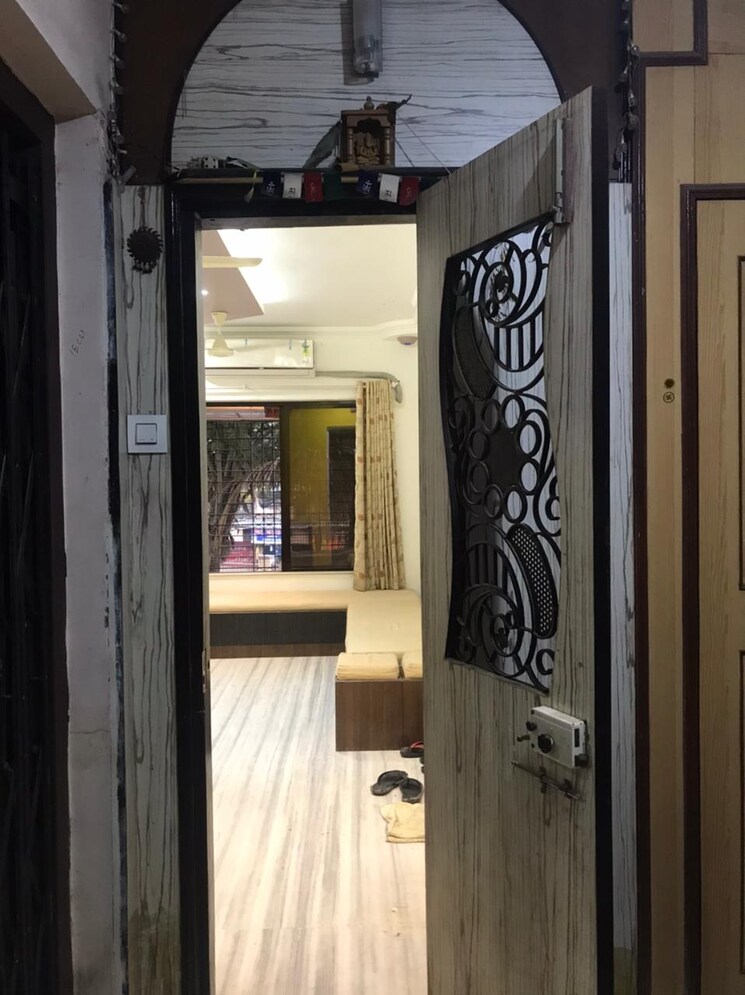 Bedroom, raheja-sherwood 2 Bedroom 1040 Sq.Ft. Apartment In Goregaon East Mumbai 8489780