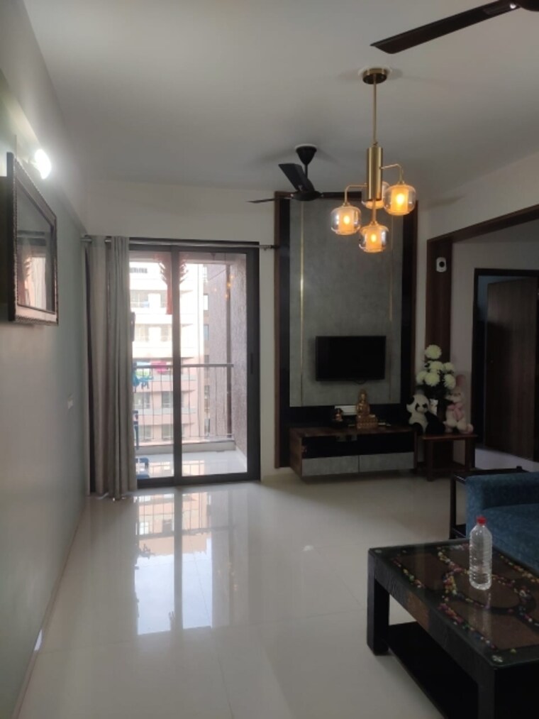 Living Room, chandkheda 2 Bedroom 1215 Sq.Ft. Apartment In Chandkheda Ahmedabad 8489809