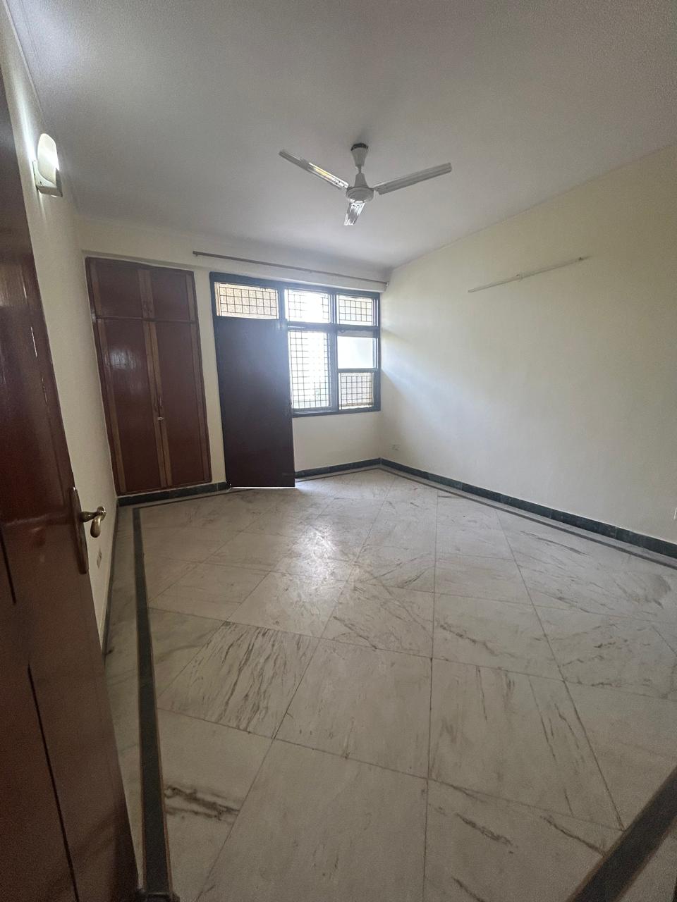3 BHK + Servant Room Apartment For Sale in Ireo Skyon