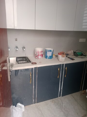 Kitchen in 2 BHK Builder Floor at Sector 18 – for Rent