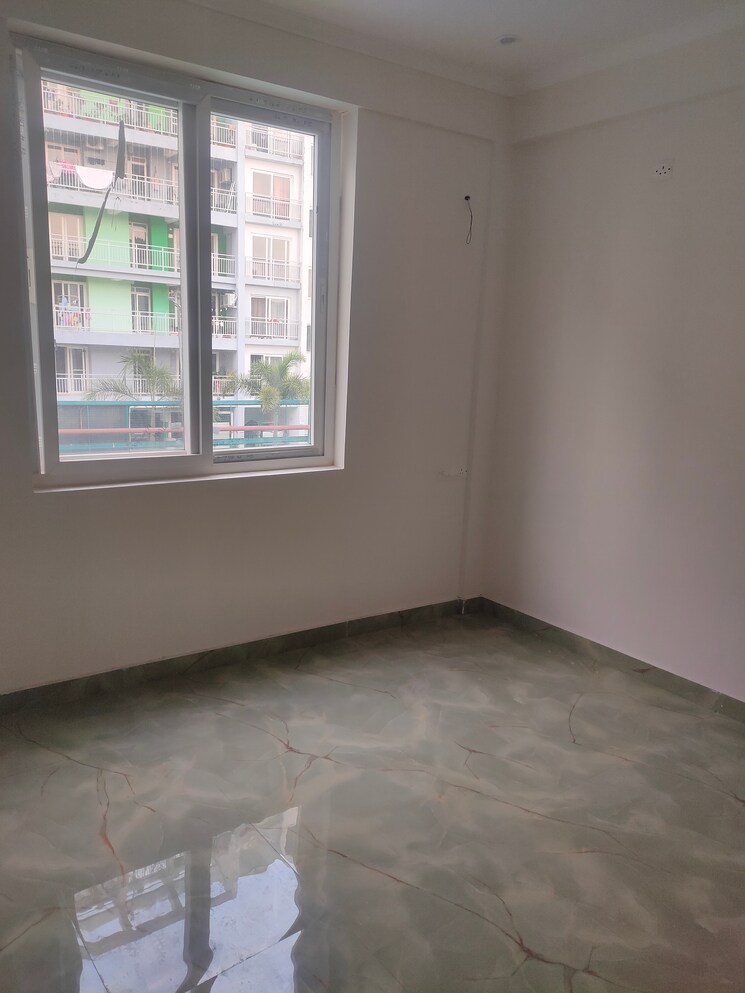 Room, sahastradhara road 1 Bedroom 600 Sq.Ft. Builder Floor In Sahastradhara Road Dehradun 8489848