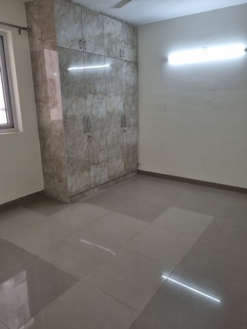 Kitchen in 3 BHK Apartment at Ramprastha City The Edge Towers, Sector 37d – for Rent