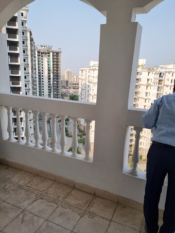 Master Plan in 3 BHK Apartment at Ramprastha City The View, Sector 37d – for Rent