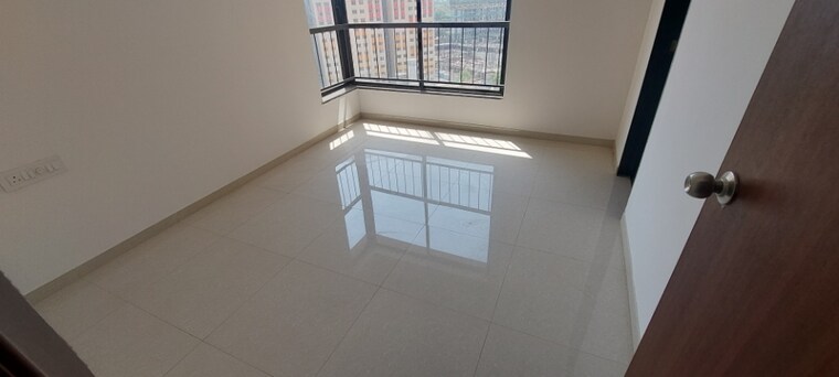 Balcony, shapoorji-pallonji-joyville-hadapsar-annexe 3 Bedroom 894 Sq.Ft. Apartment In Hadapsar Pune 8489903