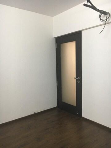 Room in 2 BHK Apartment at Divine Aspen Garden, Goregaon East – for Rent