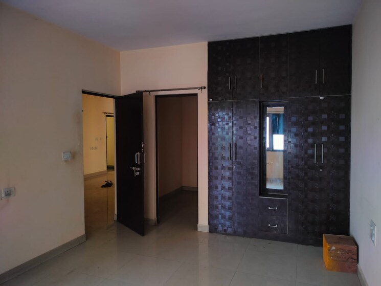 Room, emaar-emerald-floors 4 Bedroom 1975 Sq.Ft. Apartment In Sector 65 Gurgaon 8489912