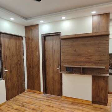 Bedroom in 2 BHK Apartment at Chattarpur – for Rent