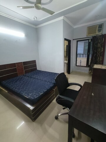 Living Room in 2 BHK Builder Floor at Sector 47 – for Rent