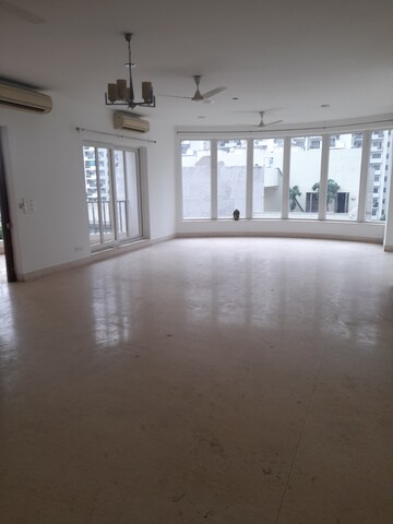 Furnished Amenities in 4 BHK Apartment at Emaar The Palm Drive-Palm Studios, Sector 66 – for Rent