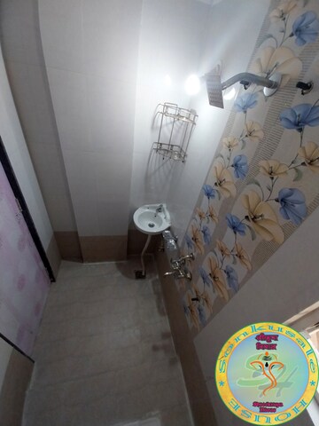 Bathroom in 1 BHK Apartment at Malhar Apartments Erandwane, Erandwane – for Rent