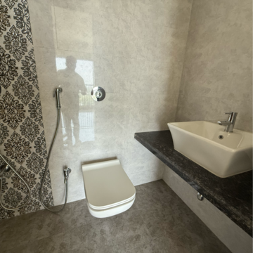 Bathroom in 2 BHK Apartment at Marathon Nexzone, Palaspe Phata – for Sale