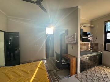 Bathroom in 1 RK Builder Floor at Sector 52 – for Rent