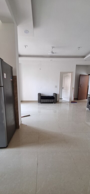 Furnished Amenities in 3 BHK Apartment at Tashee Capital Gateway, Sector 111 – for Rent