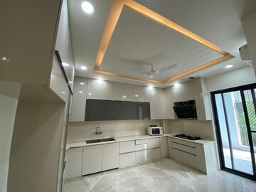 Kitchen in 3 BHK Independent House at Sector 40 – for Rent