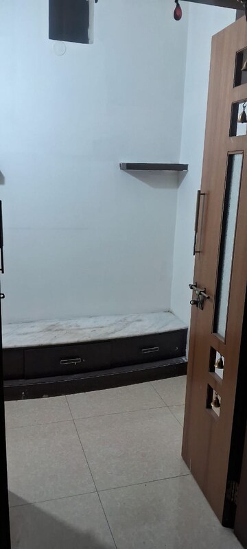 Master Bedroom in 4 BHK Apartment at Fresh Living Apartments, Madhapur – for Rent