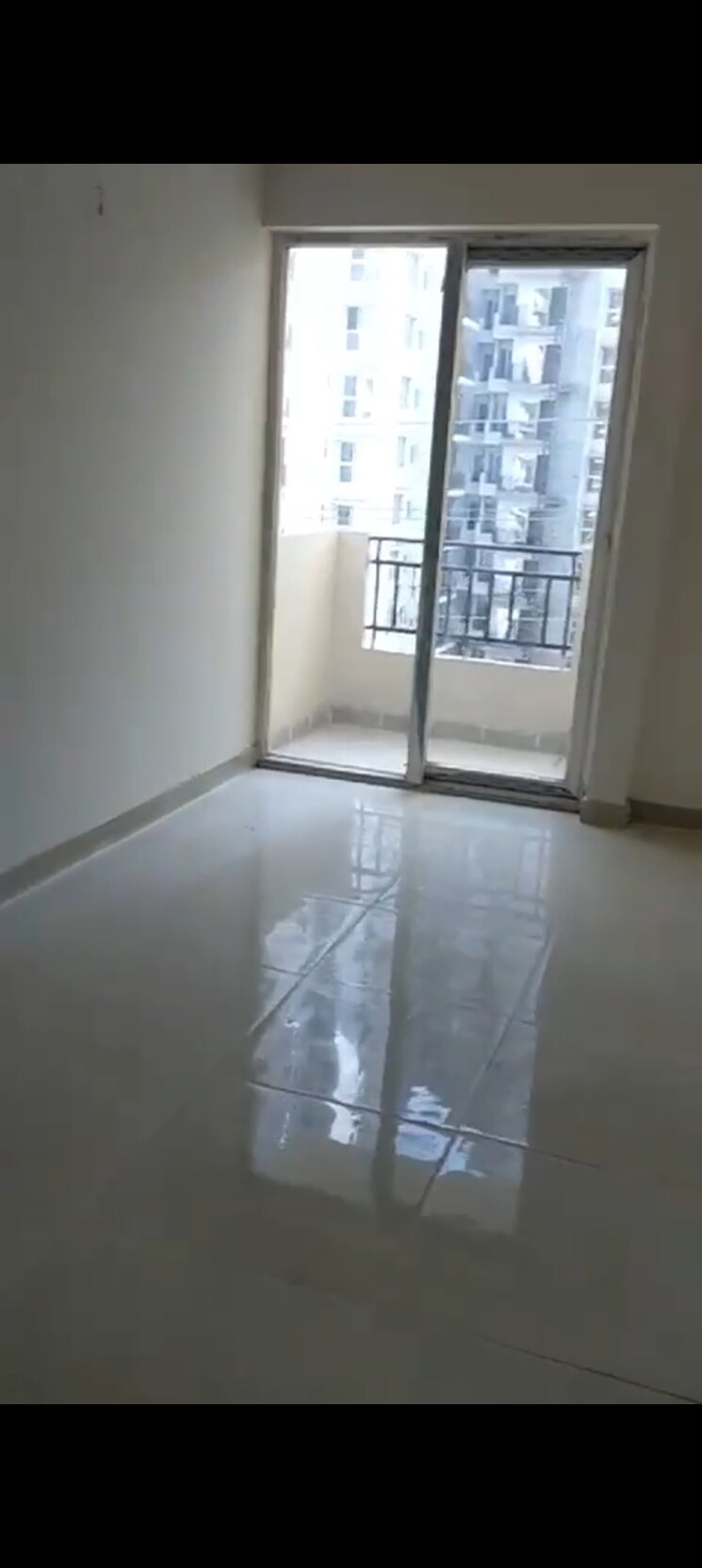 Room, signature-global-proxima 2 Bedroom 665 Sq.Ft. Apartment In Sector 89 Gurgaon 8490185