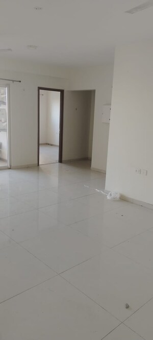 3 BHK Apartment For Sale in Shapoorji Pallonji Joyville Gurgaon, Sector 102