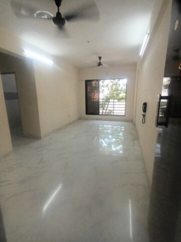 2 BHK Apartment For Rent in Borivali East