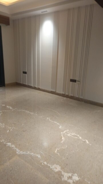 Team Area in  Office Space at Sector 27 – for Rent