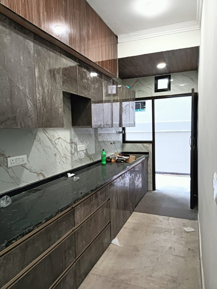 Kitchen, uppal-southend 3 Bedroom 1800 Sq.Ft. Builder Floor In Sector 49 Gurgaon 8490364