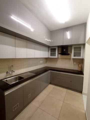 Kitchen in 3 BHK Apartment at Prestige Finsbury Park Regent, Bagaluru  – for Rent