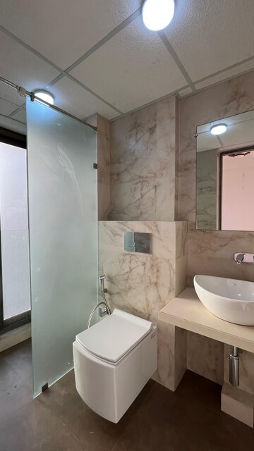 Master Bedroom in 3 BHK Apartment at Kanakia Silicon Valley, Powai – for Rent