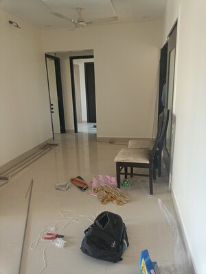 Furnished Amenities in 2 BHK Apartment at Utopia Garden Grove Mall, Borivali West – for Sale