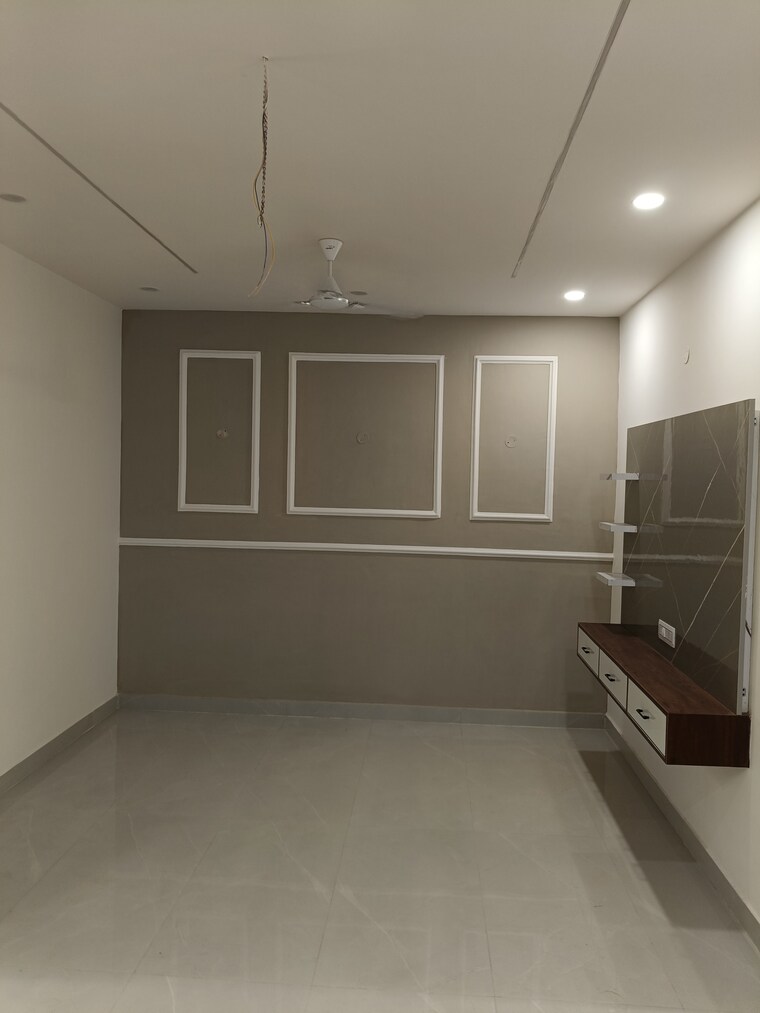 Bedroom, peer mucchalla 3 Bedroom 1200 Sq.Ft. Builder Floor In Peer Mucchalla Zirakpur 8490381