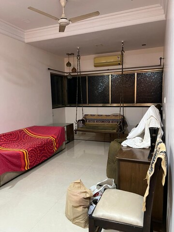 2 BHK Apartment For Rent in Gods Gift CHS Vile Parle West, Vile Parle West