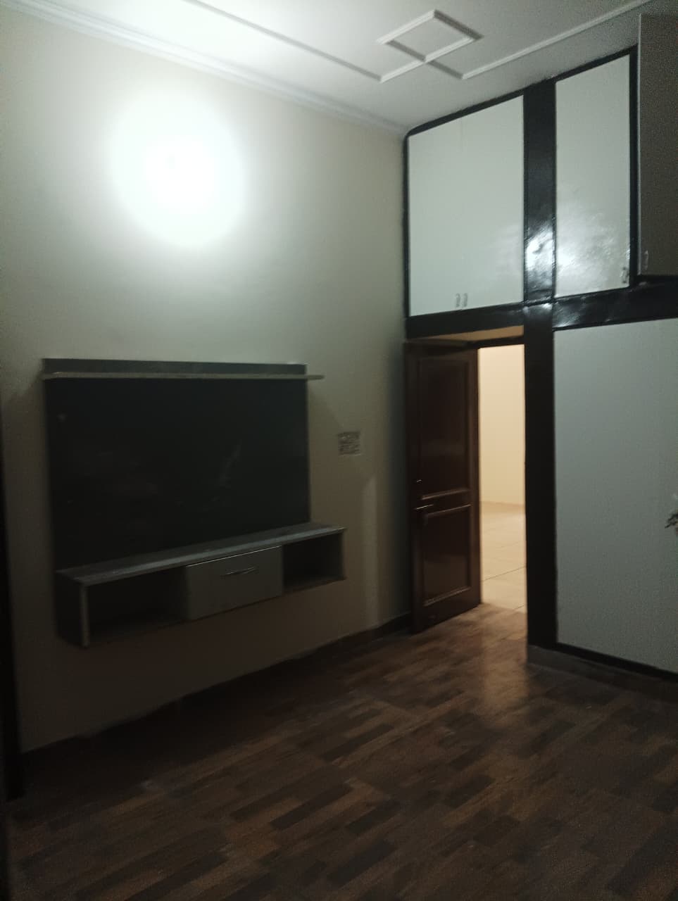 3 BHK Builder Floor For Sale in Green City 