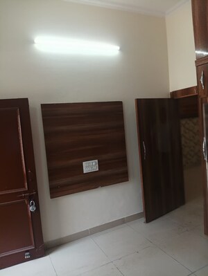 Room in 3 BHK Builder Floor at Dhakoli Village – for Sale