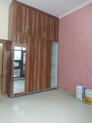 Room in 3 BHK Builder Floor at Dhakoli Village – for Sale