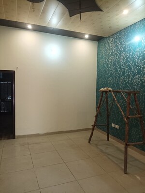 Room in 3 BHK Builder Floor at Dhakoli Village – for Sale